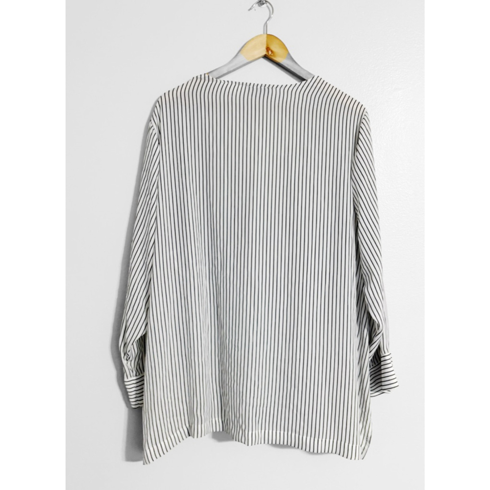Tahari Plus Size Pin Stripe Surplus Striped Business Blouse - Picture 4 of 6